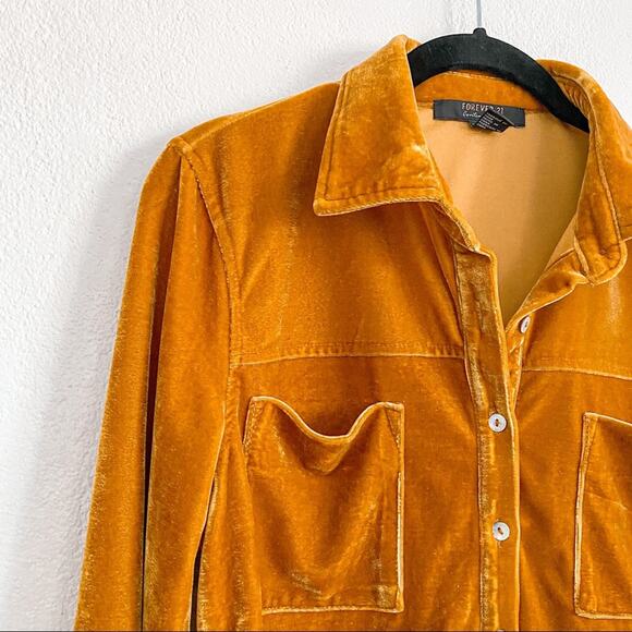 Forever 21 Contemporary Mustard Velour Crop Top Size Small - Picture 6 of 9